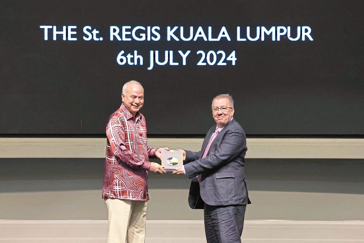 Ruler’s new book looks at globalisation’s impact on Perak