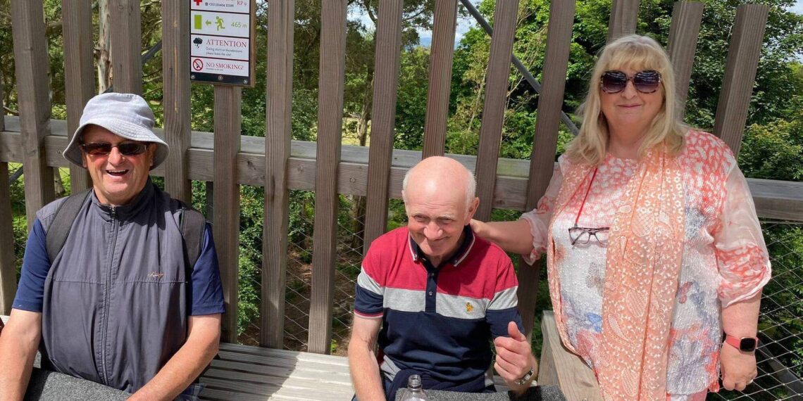 Larries on the Move, book clubs, live music & more in Narraghmore – Community