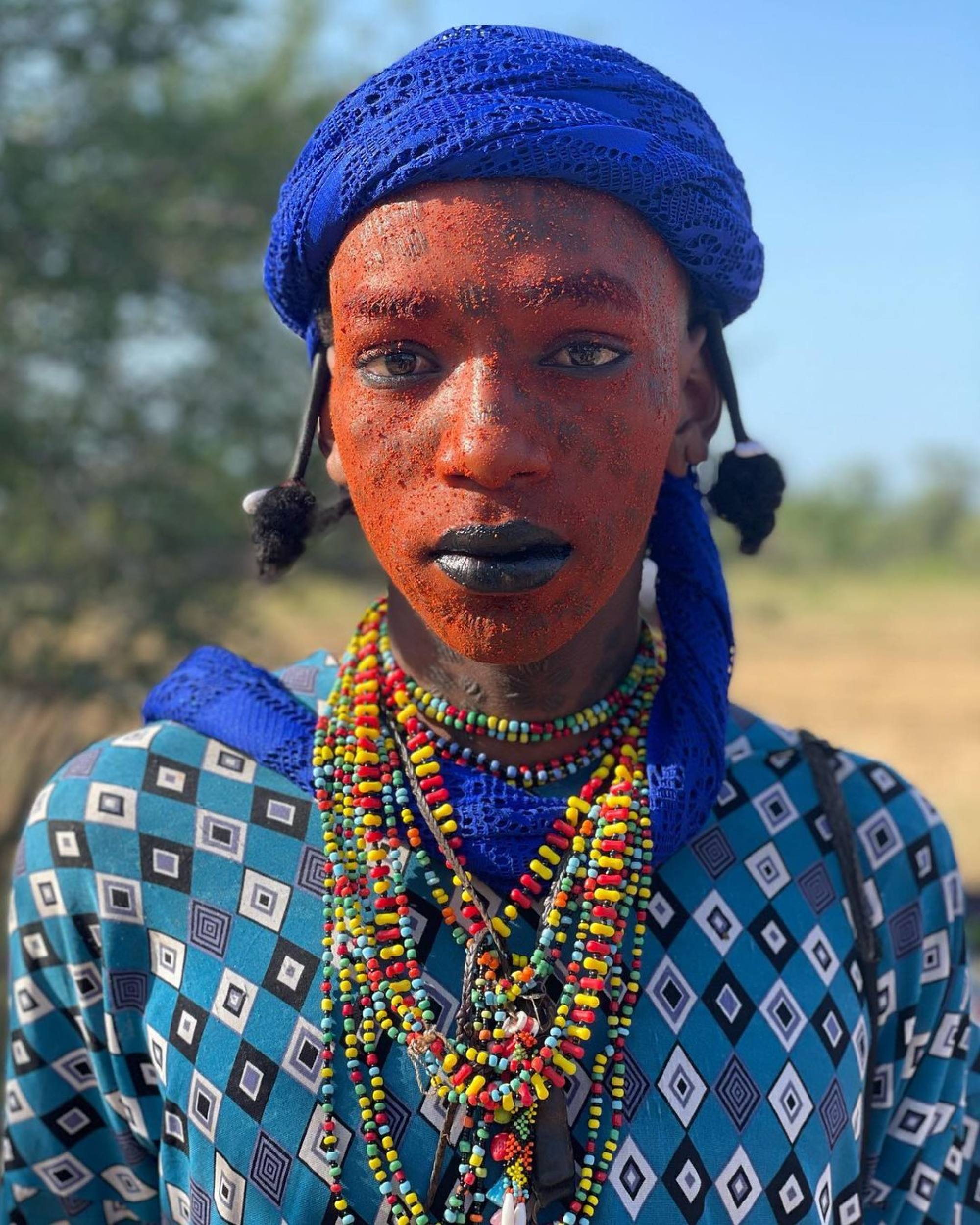 Author Zahra Hankir described the fascinating use of make-up by Chad’s Wodaabe nomads