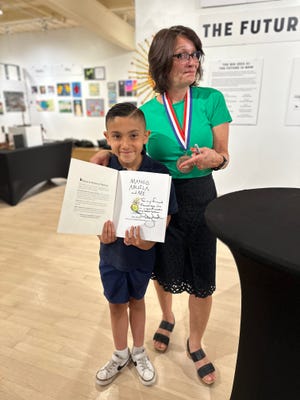 Newbery winner Meg Medina talks joy of reading with Milwaukee kids