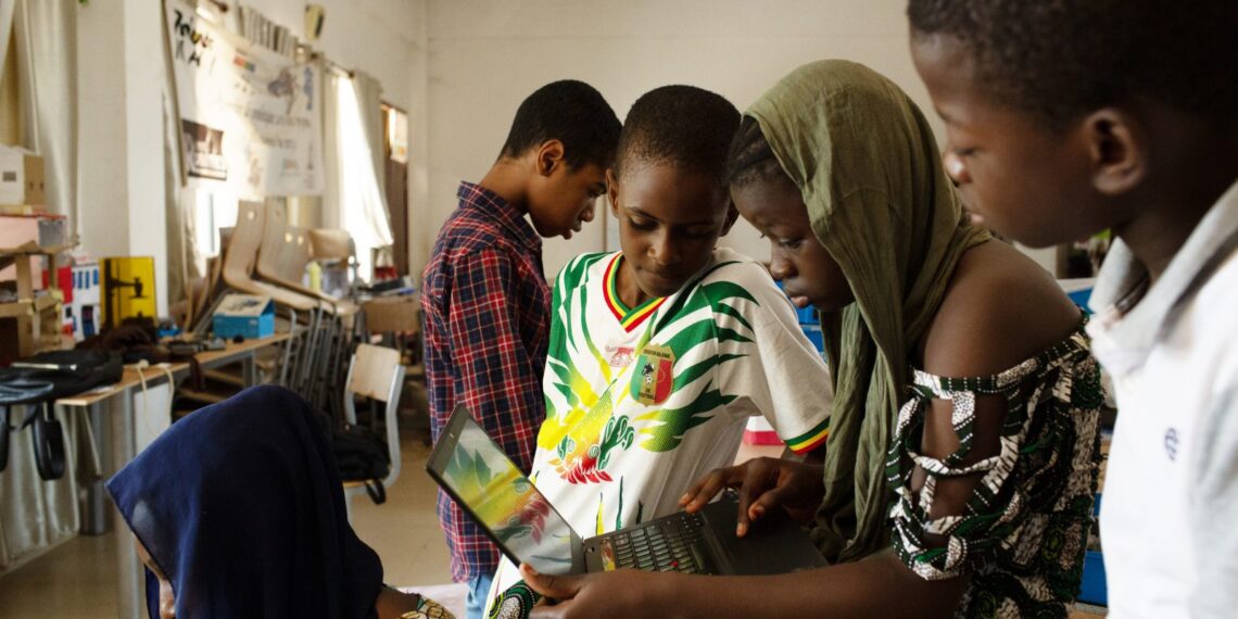 Mali educators use ChatGPT, Google Translate, to boost local languages