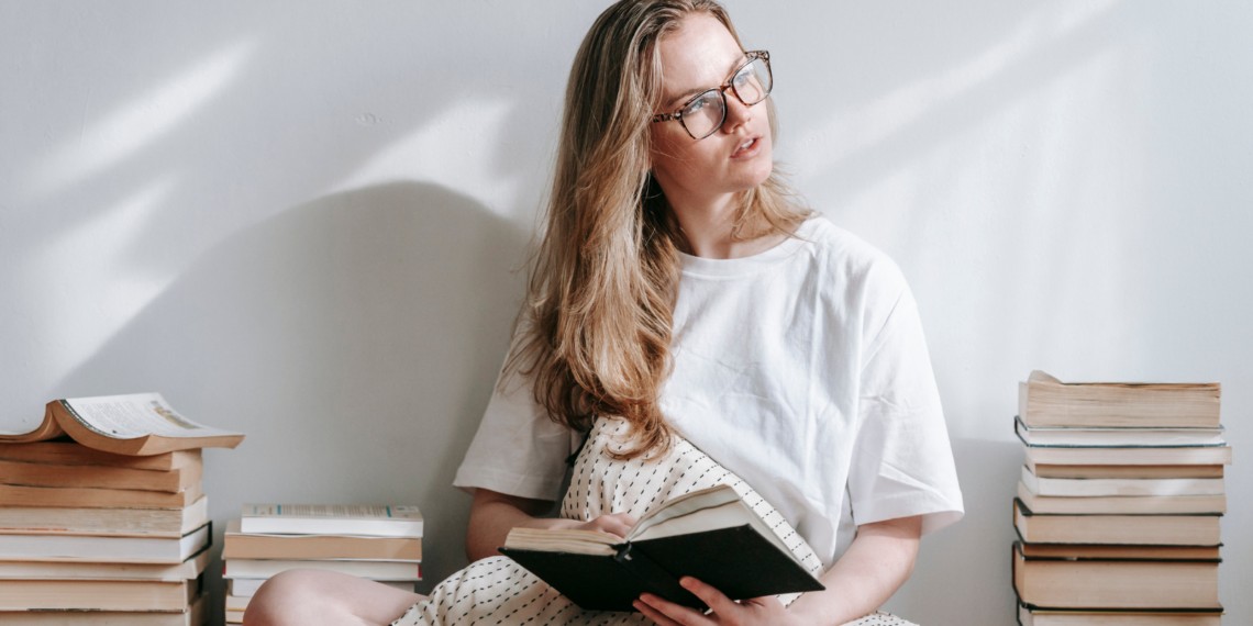 I tried reading fiction books every day for 3 months. Here’s how it made me a better person.