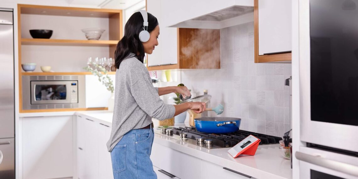 You can now sideload audiobooks on the Kobo Sage, Libra 2 and Elipsa