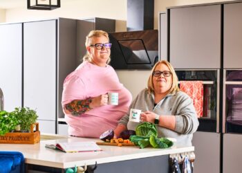The Bookseller – Bestsellers – Pinching themselves: Kate & Kay Allinson in pole position