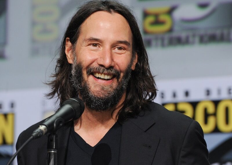 Keanu Reeves Is Publishing His First Science-Fiction Novel