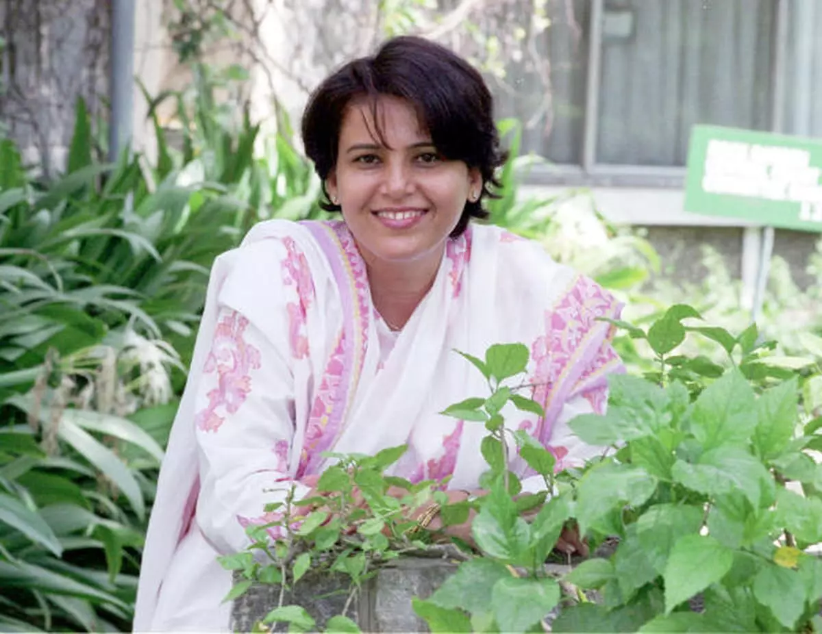 New book “Love in the Time of Hate” by Rakhshanda Jalil showcases how Urdu poetry has long championed India’s pluralistic ethos New book “Love in the Time of Hate” by Rakhshanda Jalil showcases how Urdu poetry has long championed India’s pluralistic ethos