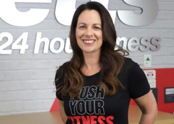 Elaine Jobson, CEO of Jetts, extols the benefits of happy staff in new management book
