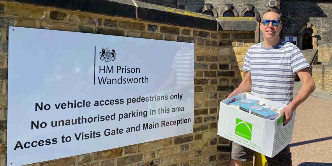 The Bookseller – News – Bang Up Books prison scheme founder Chris Atkins to publish new anthology with Profile Books The Bookseller – News – Bang Up Books prison scheme founder Chris Atkins to publish new anthology with Profile Books