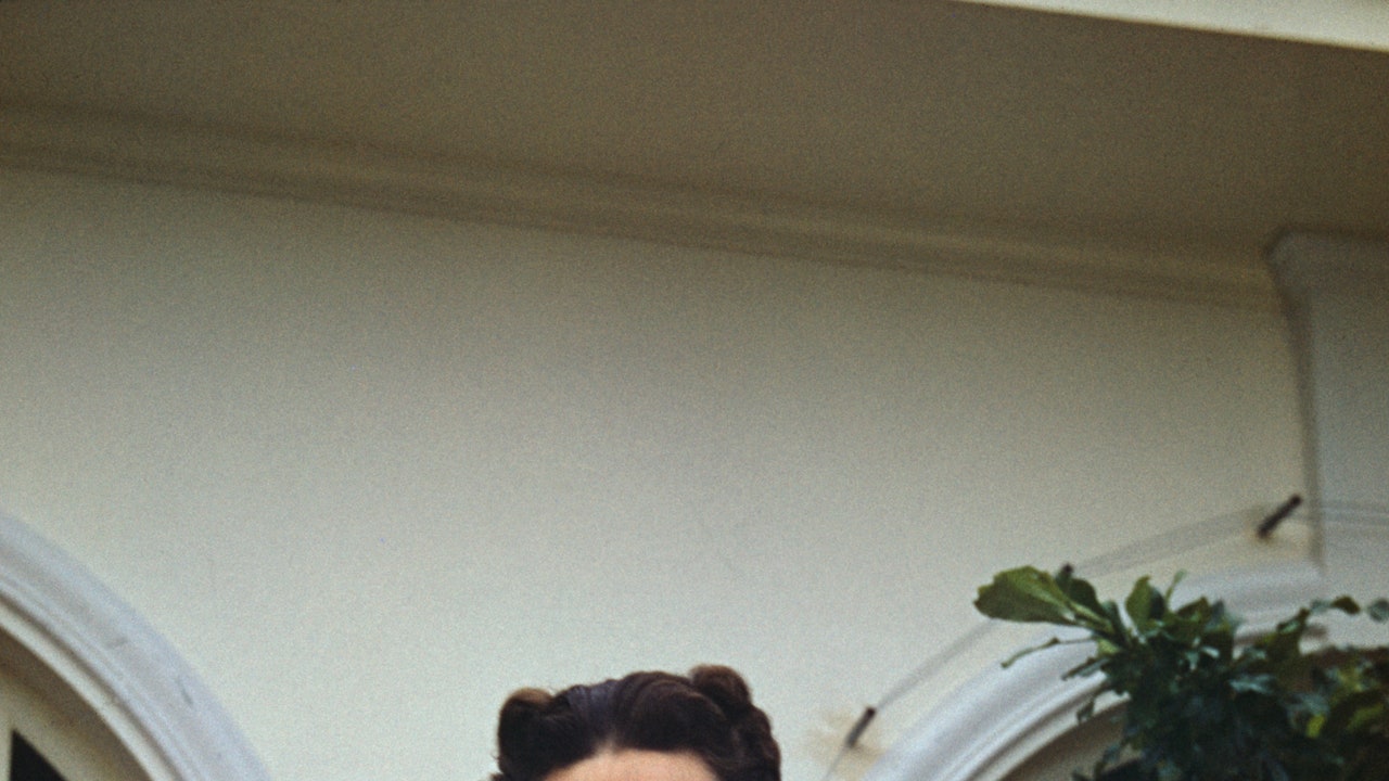The Duchess of Windsor ‘was behind’ a £17 million jewellry robbery, says a new book