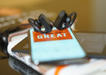 The 8 Best Websites to Download Audiobooks for Free