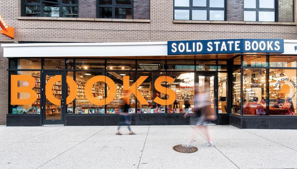 Budding Bookworm? Join These D.C. Book Clubs + Hit Your Reading Goals Budding Bookworm? Join These D.C. Book Clubs + Hit Your Reading Goals