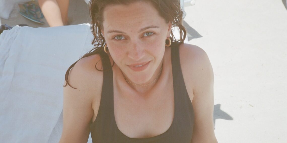 In Her New Novel, Hannah Regel Tackles the “Great Horror of Life”