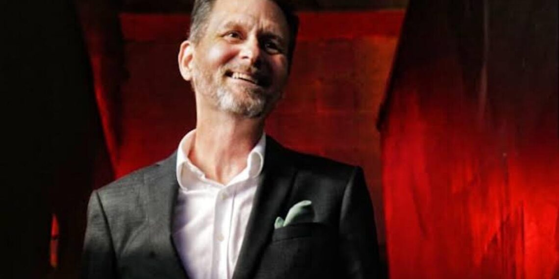 New book explores the ‘really strange and wonderful’ 1990s music scene in Chapel Hill New book explores the ‘really strange and wonderful’ 1990s music scene in Chapel Hill