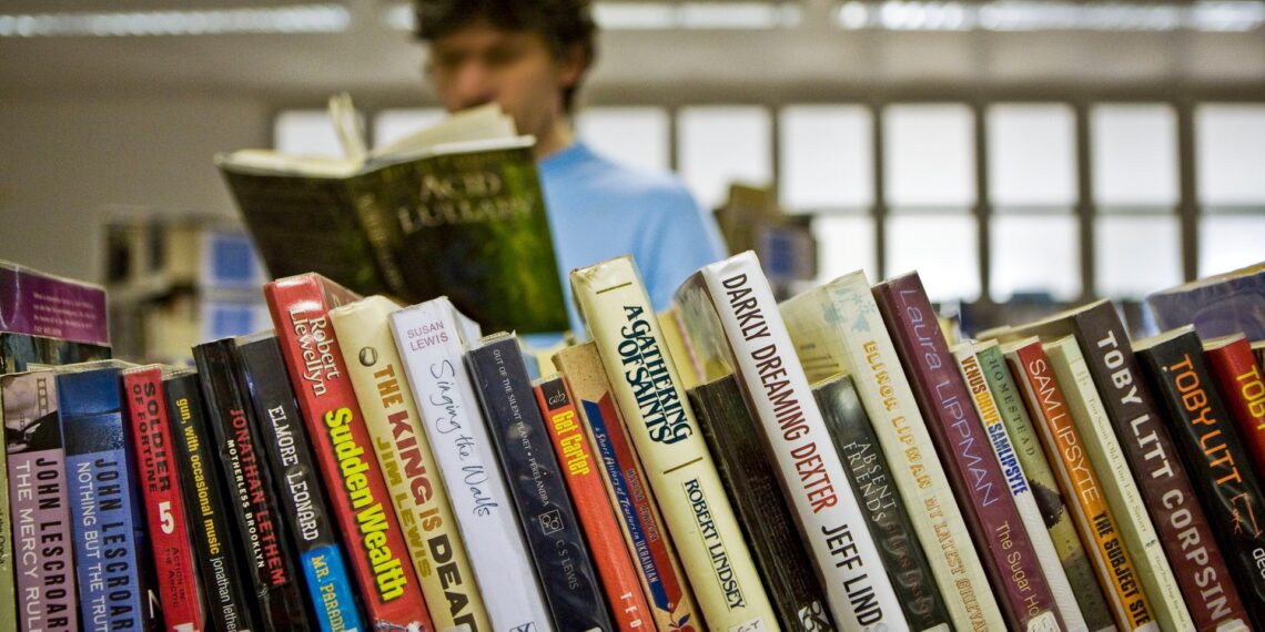 Major book retailer with over 300 branches confirms closure of beloved branch