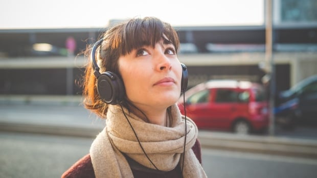 Prefer listening to your books? It’s not that different from reading, says prof Prefer listening to your books? It’s not that different from reading, says prof