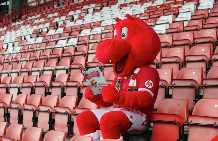 Wrexham AFC and NABU Launch Bilingual Children’s Book “The Lucky Dragon” for World Book Day Wrexham AFC and NABU Launch Bilingual Children’s Book “The Lucky Dragon” for World Book Day
