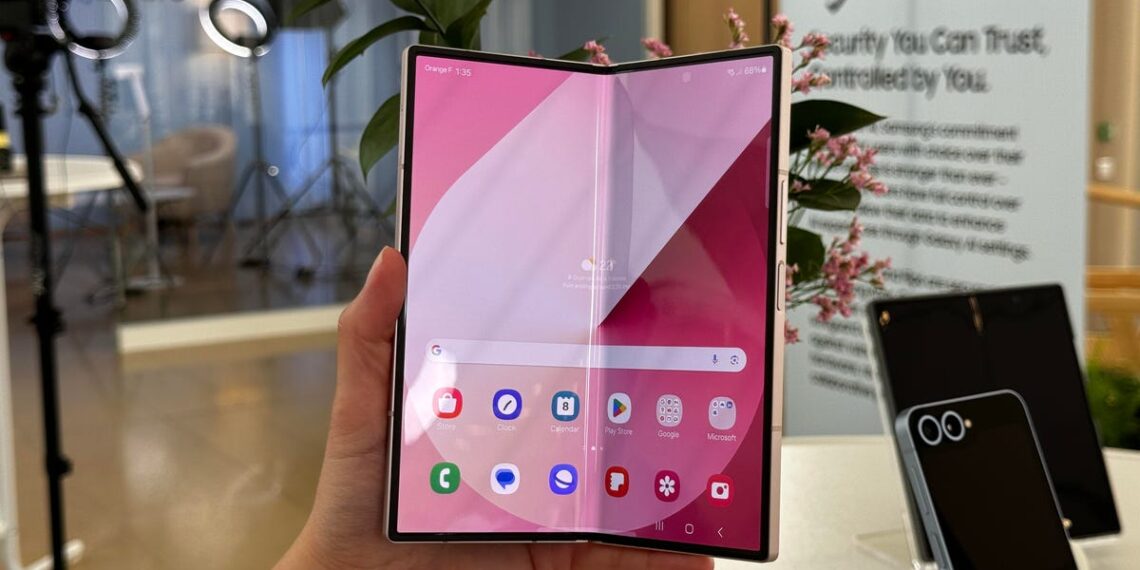 Hands-On With Samsung’s Sleek and Book-Style Galaxy Z Fold 6
