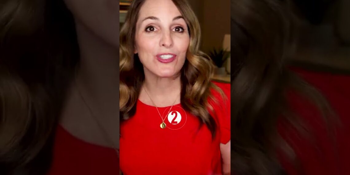 INTERVIEW TIP: How To INTRODUCE Yourself In An Interview #Shorts