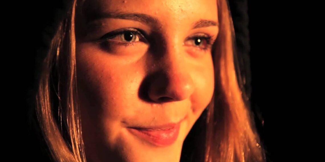 PRETTY CROOKED by Elisa Ludwig — Book Trailer