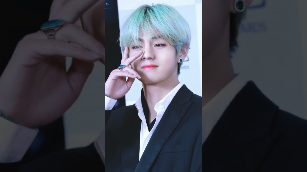 Which BTS member like to read books most?๐๐๐ write answer in comment section #bts #shorts Which BTS member like to read books most?๐๐๐ write answer in comment section #bts #shorts