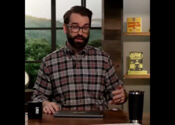 Matt Walsh ” Every Politician Write A Book Like This ! “