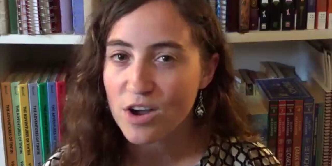 How to Write a Killer Book Review in 5 Easy Steps | YaashaMoriah.com