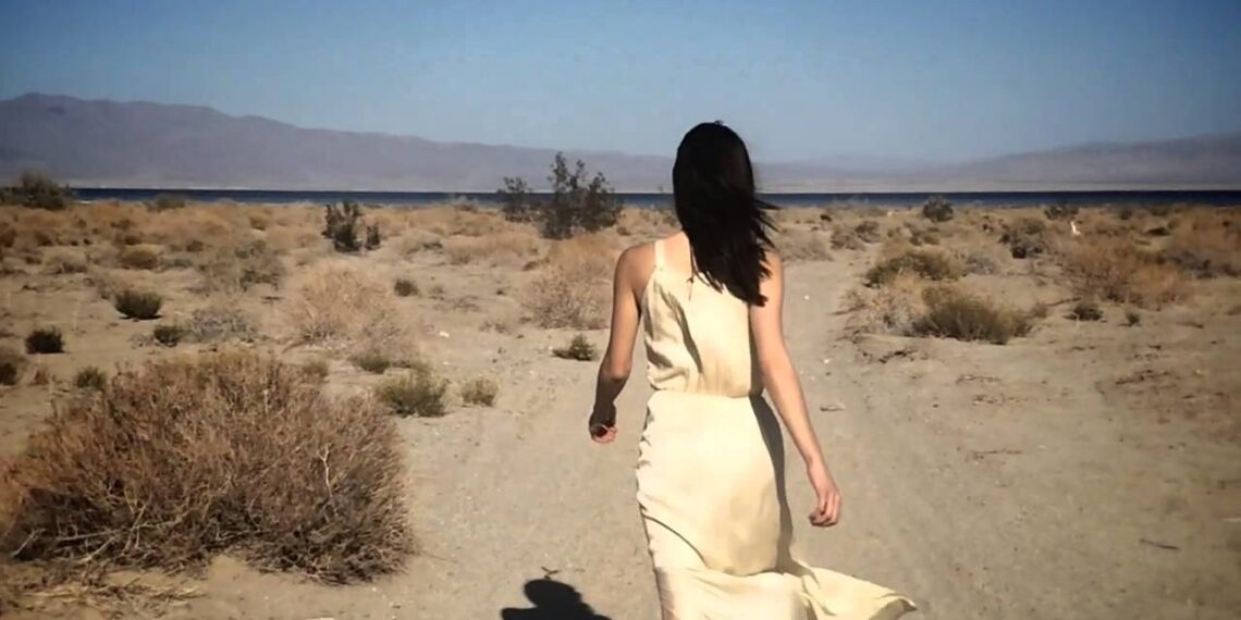 IGNITE ME by Tahereh Mafi — Official Book Trailer