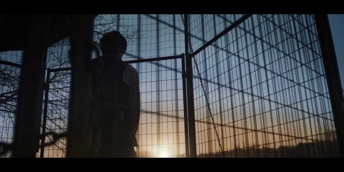 Trailer for Half Bad by Sally Green