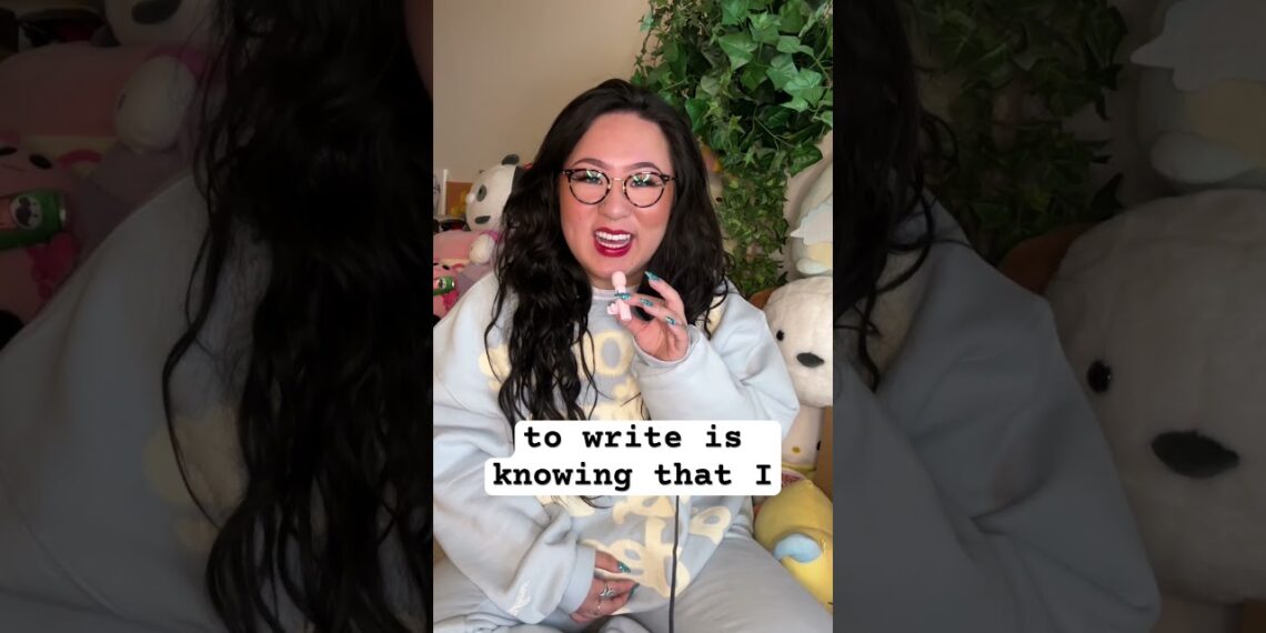 📚✏️ How I stay motivated to write my book! #writing #author #books #booktube