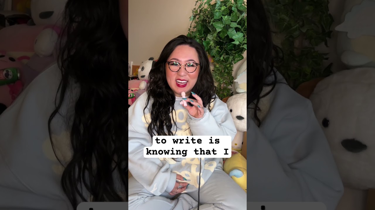 📚✏️ How I stay motivated to write my book! #writing #author #books #booktube