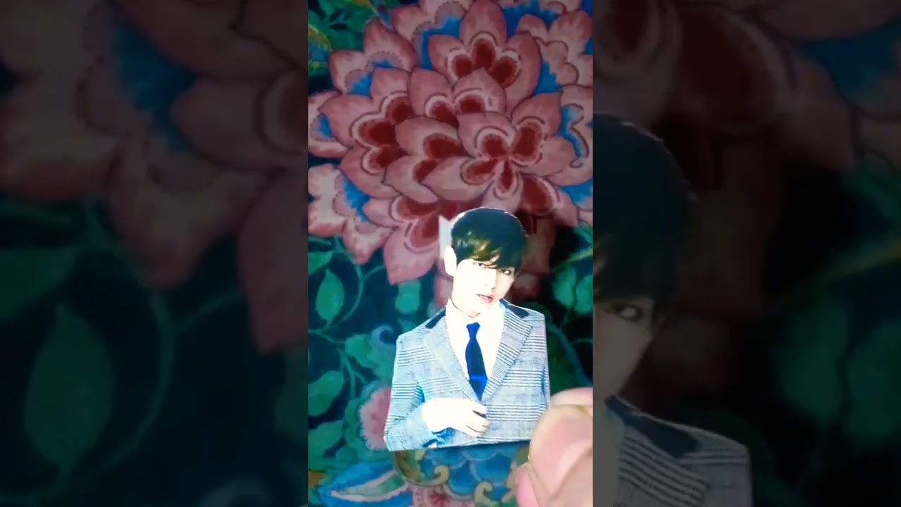 how to make cute BTS sticker with book label