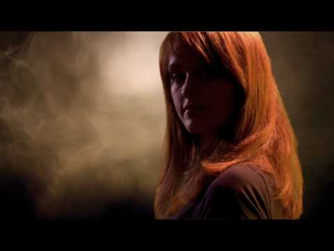 Firelight by Sophie Jordan Book Trailer